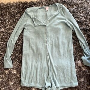 Adorable vs romper